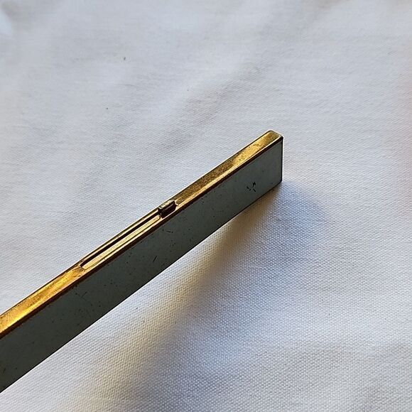 Vintage 1950's Brass and Guilded Enamel Comb with Handpainted Florals - Picture 7 of 8